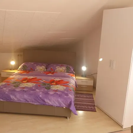 Apartment Jan3 Pula